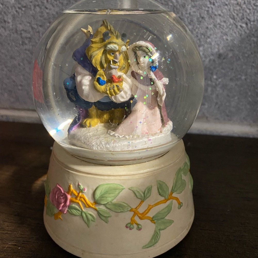 Retro Disney Beauty and the Beast Snow Globe